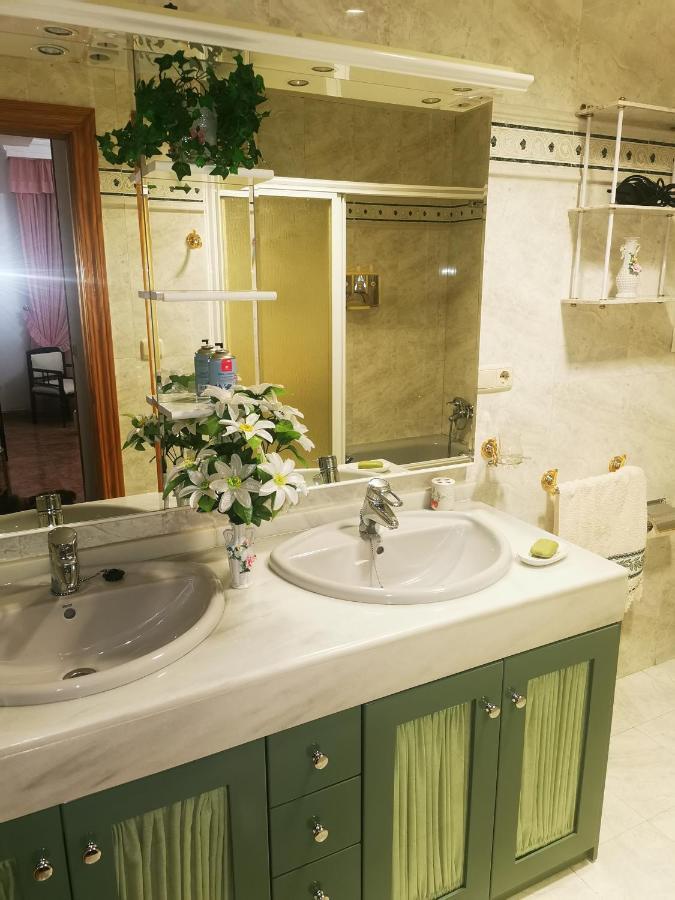 Casa Luisa Lejlighed Granada Eksteriør billede